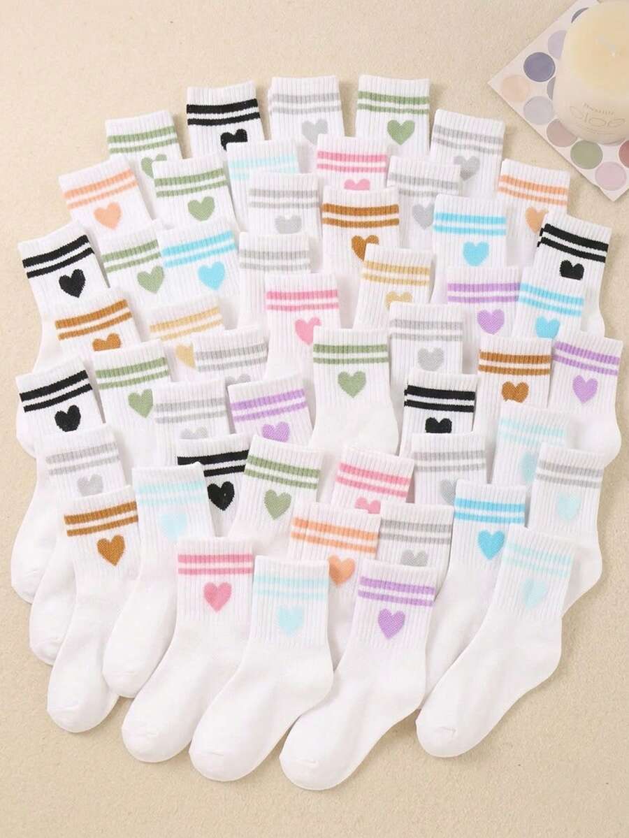 20/10/5 双装儿童圆领袜，随机颜色条纹和爱心印花图案，适合日常穿着和运动，简约舒适柔软，透气吸湿，弹性十足，是返校季和送礼佳品。 - 彩色 - 查看 1