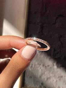 1枚女士优雅方形立方氧化锆戒指，适合作为情人节礼物、结婚纪念日派对佩戴 - 玫瑰金 - 查看 5