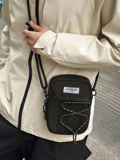 迷你尼龙斜挎包，带弹力绳 | 男女户外实用单肩包