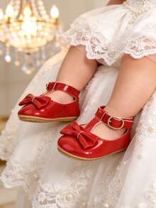 女童玛丽珍平底鞋 - 柔软皮革公主鞋，带蝴蝶结，适合婴儿学步期穿着。红色蝴蝶结玛丽珍平底鞋，适合女童穿着 - 完美适用于婚礼、派对和日常穿着。 - 紅色 - 查看 3
