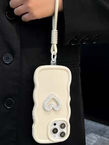 1个温柔白珍珠心形钻石防震手机壳，带挂绳。防震、防滑、防刮擦 | 专为 17 Pro Max设计 | 兼容 17/16/15/14/13/12/11系列、S20-S25系列、Note 14/13/12系列及A56 5G | 完美的情人节/新年礼物。 - 白色 - 查看 6