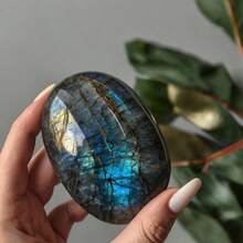 Batu Telapak Tangan Labradorit Kualitas Tinggi Kelas AA+, Batu Kristal yang Dipoles, Batu Permata untuk Pijat, Aksen Dekorasi Rumah, Hadiah Ideal untuk Acara Spesial, Cocok untuk Pembuatan Perhiasan DIY - MultiWarna - View 1