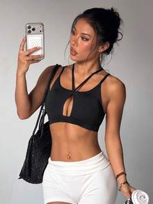 Women's Solid Color Removable Padded Criss-Cross Back Seamless Sports Bra - Black - View 4