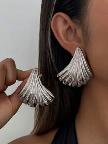 1 Cặp khuyên tai đính lá kim loại sáng tạo bất đối xứng tinh tế, trang sức thanh lịch thời trang tối giản cổ điển dành cho phụ nữ, phù hợp để đi làm hàng ngày, lễ hội, tiệc tùng và trang trí tiệc - Vàng - Xem 20