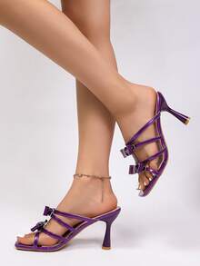 Giày sandal cao gót màu đen thanh lịch với nơ, kiểu dáng Pháp với mũi vuông, quai mảnh và nơ, phù hợp cho đi làm và hẹn hò, kiểu dáng tối giản nhưng tinh tế với quai mảnh màu đen. - Màu tím - Xem 4