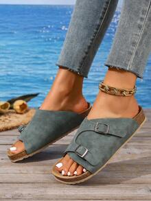 橄榄绿丝绒双扣厚底凉鞋，复古露趾平底拖鞋，慵懒休闲风，法式休闲风格，舒适透气轻便鞋底，适合海滩、居家、通勤、购物、旅行等场合，夏季新款时尚鞋履，尽显高端质感，绿色调修饰肤色，显瘦效果更佳，圆头设计适合各种脚型，轻便日常休闲通勤旅行时尚单品，高性价比女鞋，适合学生、上班族和妈妈们穿着。 - 青檸色 - 查看 5