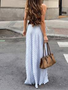 Chân váy maxi nữ mới về mùa xuân hè, kẻ sọc chéo màu cà phê và trắng - Thiết kế cạp cao, dáng suông, thoải mái, hoàn hảo cho ngày Valentine và lễ hội, hẹn hò, đi biển và đi làm hàng ngày. - Màu xanh lam - Xem 2