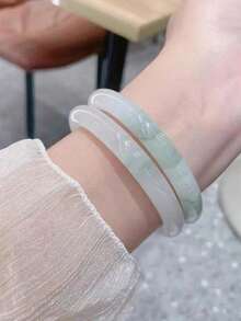 1pc Women's Fashion Jade-Like Bracelet (Suitable For 100 Lbs Women). The Bracelet Will Become More Transparent Under Light, Suitable For Daily Wear, Holidays, Travel, Beach Outfits, A Perfect Gift For Ladies, Wives Or Friends, Suitable For Christmas, Valentine's Day, Mother's Day, New Year Wear As A Delicate Accessory. (Please Choose Carefully According To Arm Size, As The Bracelet May Have Color Difference Under Different Lighting) - Multicolor - View 8