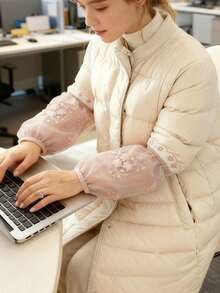 1 đôi tay áo ren hoa, tay áo ren hoa có cổ tay. - nhiều màu - Xem 4