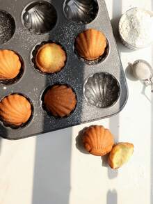 1个日式玛德琳蛋糕模具，贝壳造型，6/12孔不粘烤盘，磅蛋糕模具，优质不粘涂层，适用于家用烤箱，DIY蛋糕烘焙必备模具 - 查看 3