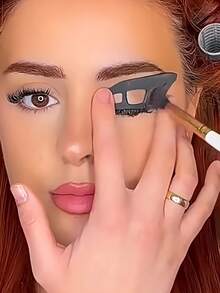 2pcs Eye Makeup Brushes, Eye Shadow Tools, Quick Makeup Template, Eye Shadow Mold, Suitable For Beginners, Easily Create Professional Makeup Effects, Anytime Anywhere - Multicolor - View 2