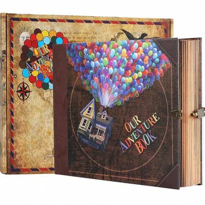 OUR ADVENTURE BOOK Álbum de recuerdos tipo scrapbook "Nuestro libro de aventuras", con tapa dura de texto en relieve 3D, inspirado en la película Up, para aniversario, boda, baby shower y recuerdos de viaje (Edición de la casa del globo de colores)
