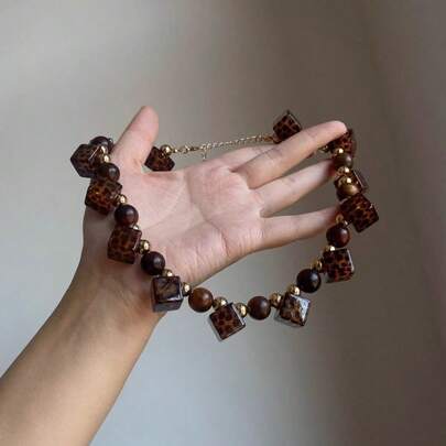 11件套时尚方形豹纹串珠复古虎眼石项链，简约优雅，适合女性日常装饰、服装搭配、约会、派对和节日礼物（按项链总长度计算，而非吊坠数量）