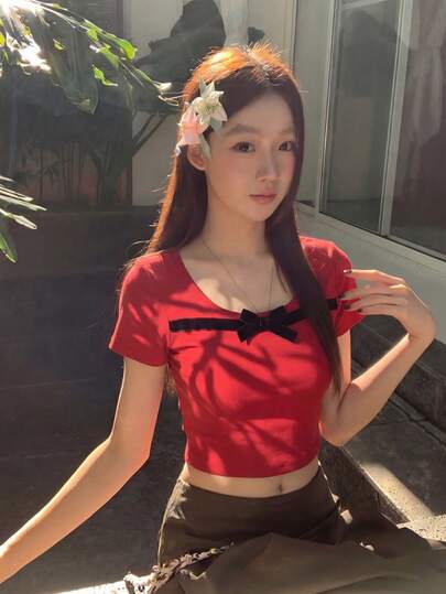 春夏新款韩版方领甜美可爱优雅度假针织短袖上衣，女士夏季蝴蝶结百搭显瘦T恤，甜美约会法式优雅浪漫度假上衣