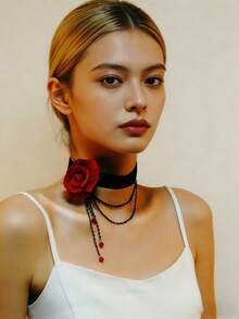 复古蕾丝项链，水滴形金黑色蕾丝花卉蝴蝶吊坠项链，百搭女士颈链 - 彩色 - 查看 4