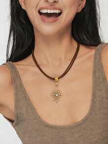 Collar con colgante de estrella de cuero vintage, accesorio de cadena de clavícula estrellada retro para suéter - Mejora de estrella - Ver 3