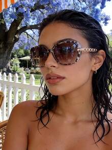 豹纹太阳镜 女士复古方形大框金属镂空链条镜腿 时尚眼镜 经典户外旅行海滩度假休闲装饰夏季防紫外线驾驶太阳镜 母亲节礼物 - 彩色 - 查看 1