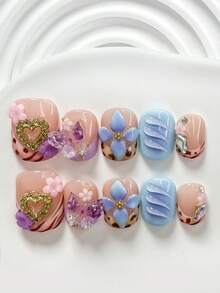 10件套Y2K风格可爱个性化美甲套装，包含凝胶指甲油、镂空爱心、3D蝴蝶、箭头水钻美甲装饰、手工花朵美甲贴、蓝紫色指甲油、爱心豹纹图案指甲油，以及美甲工具（1个果冻贴+1个指甲锉）。适用于方形、短方形、杏仁形指甲，适合派对、日常佩戴、拍照、春夏通勤等场合。 - 彩色 - 查看 14