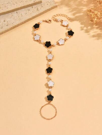 1 chiếc vòng tay dây xích hình cỏ ba lá cổ điển, vòng tay ngọc trai giả đa năng dành cho nữ, có thể điều chỉnh kích thước để đeo hàng ngày, dự tiệc, đi chơi.