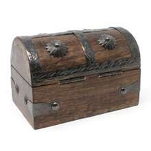 Nautical Cove Treasure Chest - Caja de madera decorativa pequeña 5 x 3.25 - Caja de almacenamiento caja de madera con tapa con bisagras almacenamiento rústico caja de almacenamiento pirata baúl - marrón - Ver 3
