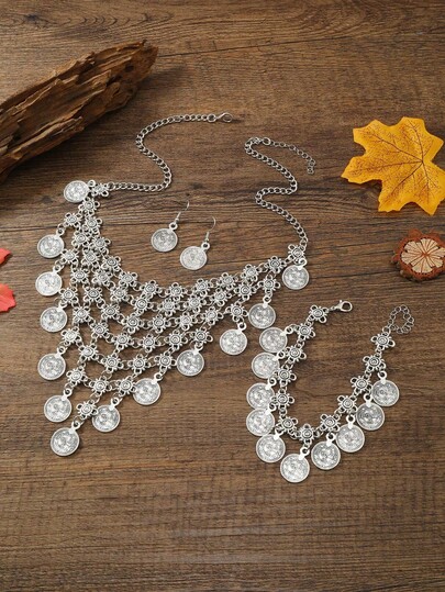 Fashionable Multi-Layer Vintage Hollow Geometric Tassel Coin Necklace, Suitable For Festivals, Parties, Beach And Casual Occasions