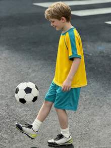 2pcs/Set Tween Boys World Cup Casual Fashionable Sporty Football & Running Round Neck Top And Straight Shorts Set, Summer - Multicolor - View 2