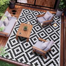 Outdoor Rug With Handle Bag + 4 Pegs - Waterproof Plastic Straw Mat Outdoor Rug, Reversible Double Sided Plastic Straw Outdoor Carpet Mat, Suitable For RV Camping Picnic Beach Patio Backyard Pool Deck Porch Farm - Black and White - View 10