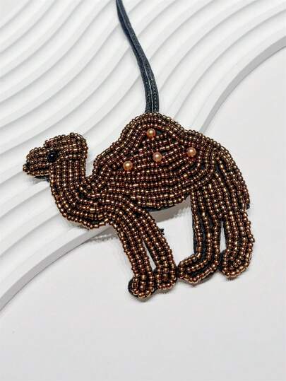 1件骆驼吊坠，金色，仿珍珠，人造宝石，沙漠单峰骆驼，时尚，优雅，简约，多功能，个性化，可爱背包挂件，单肩斜挎包挂件，手提包，手提包配件，汽车挂件，腰带挂件，行李箱挂件，情侣，闺蜜，学生，通勤，日常约会，度假，旅行，出差，女士，男士，节日礼物，女友，母亲，生日礼物