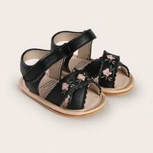 Dép xăng đan công chúa cho bé gái, đế cao su mềm thoáng khí, bền chắc, phù hợp cho bé từ 3-6-12 tháng tuổi, giày tập đi đầu tiên cho bé gái. - màu đen - Xem 7