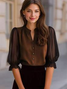 女士优雅圆领七分袖薄纱花瓣袖纽扣衬衫，适合工作和日常穿着，春夏款 - 咖啡棕 - 查看 1