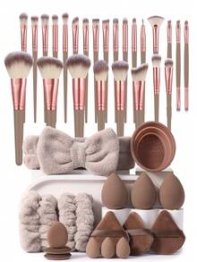 41件套化妆工具套装，包括：25支化妆刷套装+3个化妆海绵+3个迷你化妆海绵+3个三角粉扑+3个迷你气垫粉扑+1个发圈+2个手碗挂绳+1个化妆刷清洁工具 - 咖啡棕 - 查看 12