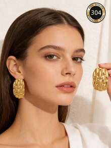 1 Pair New Asymmetrical Oval Textured Lightweight Fashionable Jewelry Stainless Steel Earrings, Suitable For Daily Wear All Year Round - Gold - View 7