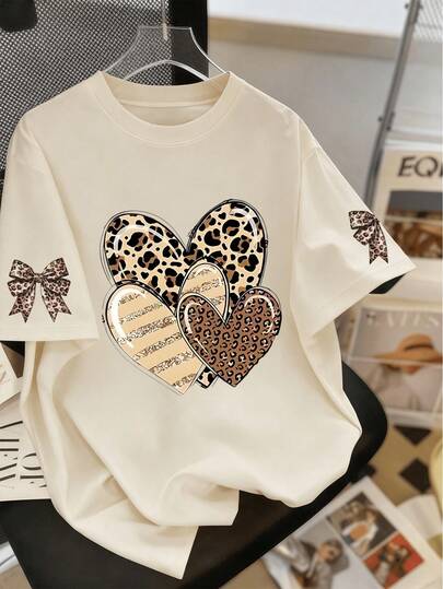 Camiseta de cuello redondo con estampado de leopardo con forma de corazón para mujer de talla grande, regalo del Día de la Madre; regalo para mamá; camiseta de manga corta para graduación; atuendo de regreso a la escuela; ceremonia de graduación; atuendo para maestras; ropa de verano para familiares y amigos. Adecuado para uso diario, al aire libre, festivales, playa, fiestas, escuela, festivales de música, vacaciones, viajes y salidas