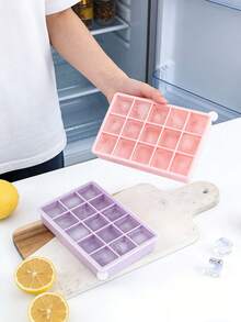 1pc Silicone Ice Cube Tray With Lid, Commercial & Household Large Ice Cube Mold, Silicone Ice Cube Maker - Multicolor - View 1