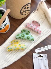 1pc/3pcs Geometric Pattern Casual Acrylic New Spring/Summer Fruit Print Hair Clips, Kiwi, Lemon, Shark, Fresh Style Hair Clips - Multicolor - View 2