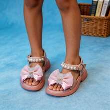 2026新款女童粉色蝴蝶结珍珠凉鞋，防滑软底，不吱吱作响，高评分公主鞋，适合夏季、上学和旅行的百搭儿童鞋 - 粉色 - 查看 5
