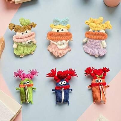 キュートで愛らしいソーセージの唇の形をしたキーポーチ。引き出し式の車のキープロテクター、楽しい車のキーカバー。精巧な手織りのオーナメントで、クリスマス、誕生日プレゼント、結婚式、卒業式、ホリデーギフトに最適です。