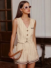 Sollinarry Bộ đồ nữ hai mảnh gồm áo crop top không tay cổ chữ V cài cúc phía trước và quần short, họa tiết vintage, thích hợp mặc đi nghỉ mát mùa hè. - Màu be - Xem 6