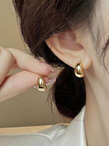 1 Pair Korean Elegant Minimalist Style Golden Bead & Water Drop Earrings, Suitable For Daily Wear And Parties - Gold - View 8