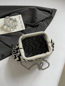 Túi xách cầm tay/đeo chéo/đeo trang điểm họa tiết da báo thời trang. - trắng - Xem 10