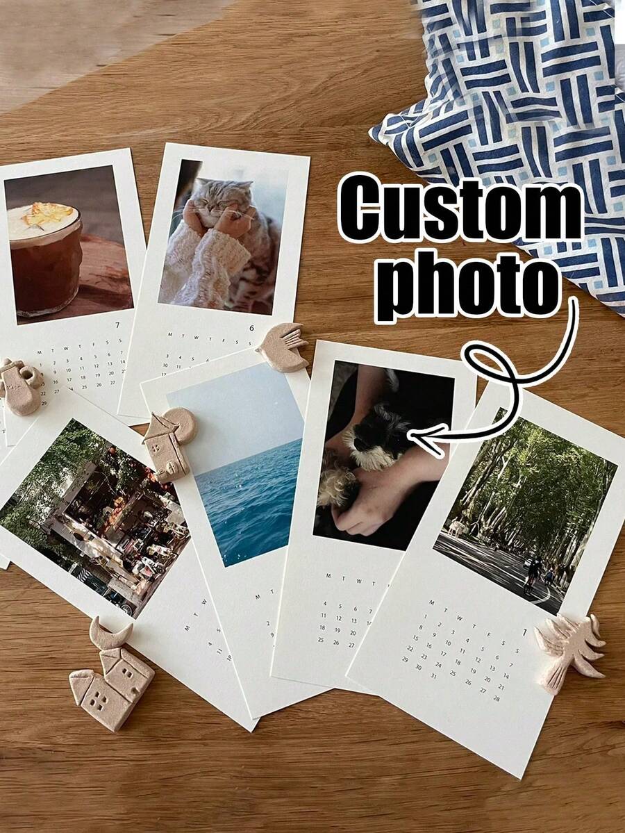 Lịch ảnh theo yêu cầu, Lịch đôi theo yêu cầu, Lịch trưng bày theo yêu cầu của công ty, Tùy chỉnh ảnh và chữ, Tùy chỉnh ảnh. Lịch để bàn năm 2026 theo yêu cầu, Album ảnh cá nhân hóa, Quà tặng năm mới, Quà tặng ngày lễ, Quà tặng kỷ niệm, Quà tặng Giáng sinh - nhiều màu - Xem 1