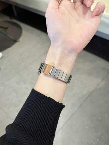 1pc Women's Slim Metal Watch Band, Suitable For Huawei Watch Fit 1/Fit 2/Fit 3/Fit 4/Fit 4Pro Smartwatch Strap - Silver - View 4