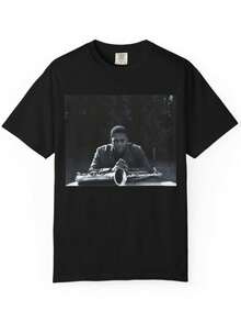 Man With Saxophone Photo T-Shirt _ Black And White Jazz Portrait - 黑色 - 查看 1