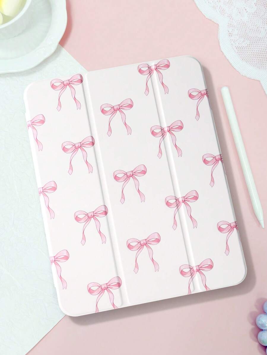 1件極簡清新粉色蝴蝶結圖案彩繪平板保護殼,相容 iPad Mini4/Mini5/Mini6/Mini7/Air/Air2/9.7/10.2/10.5/Air4/Air5/10.9/Pro 11吋/10代/Air 11吋(M2)-2024/Pro 11吋(M4)-2024/Air 11吋(M3) 2025/(A16) 11吋 11代 2025/Galaxy Tab A8 10.5吋 2022,不含筆,內建筆槽,三折支架,TPU軟邊,睡眠/喚醒,翻蓋平板保護殼,三折平板保護殼含筆槽 - 粉色 - 查看 1