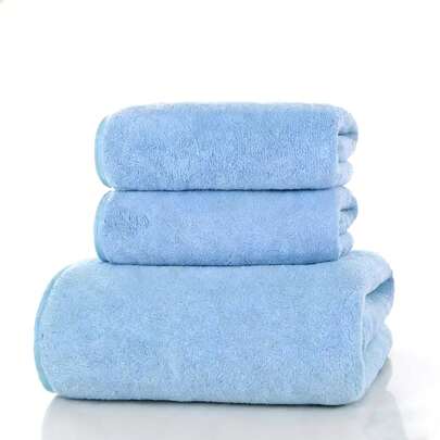 Toallas Las toallas de baño , en juegos, son una opción esencial para las familias y una de las mejores alternativas para hoteles. Son suaves, delicadas con la piel y muy absorbentes.