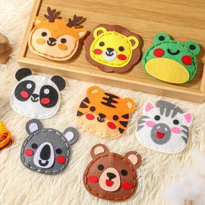 8 Parçalı Orman Hayvanı Kendin Yap Dikiş Seti Başlangıç Seviyesi El Sanatları Malzeme Paketi Sevimli Çizgi Film Hayvan Kaplan Panda Kolye Doğum Günü Hediyesi Yaratıcı El Yapımı