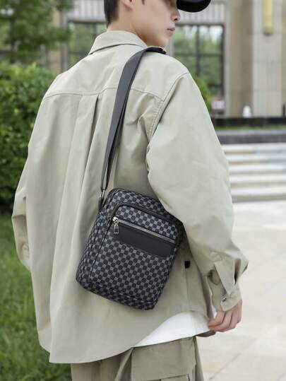 时尚男士老花镜单肩斜挎包，中号，大容量，多口袋，防水耐用，适合商务、通勤和休闲场合。