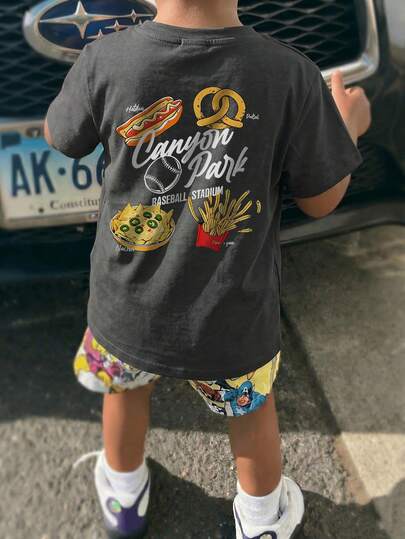 قميص تي شيرت قصير الأكمام بطبعة عادية للأولاد الصغار، ملابس صيفية للطلاب - قميص متعدد الاستخدامات يجلب الفرح والسعادة لكل طفل!