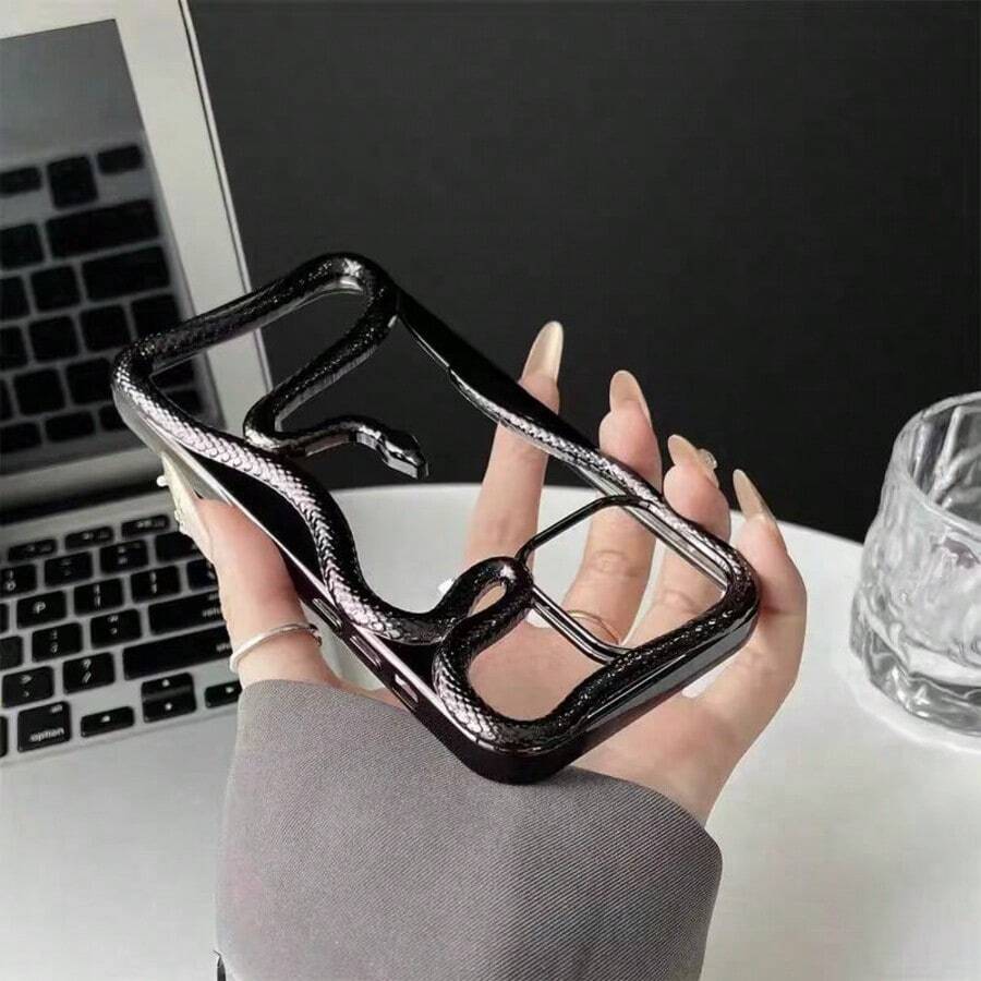 Ốp lưng điện thoại mạ điện mờ hình rắn rỗng sáng tạo lấy cảm hứng từ Ins, tương thích với iPhone 16 Pro Max/16 Pro/16, họa tiết rắn năm 2015, 2014, 2013/2012, ốp lưng mềm cho cặp đôi. - màu đen - Xem 1