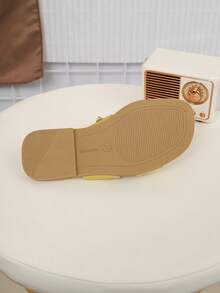 Dép lê unisex kiểu dáng giản dị mới năm 2026, thiết kế tối giản thanh lịch, thích hợp cho mùa hè. - Màu vàng - Xem 9